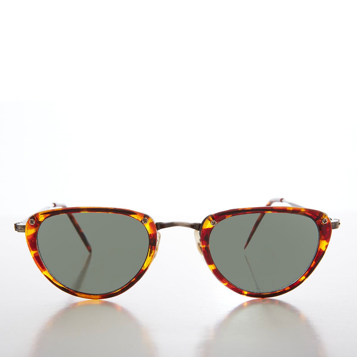 Tortoiseshell Simple 90s Vintage Sunglasses - Weaver